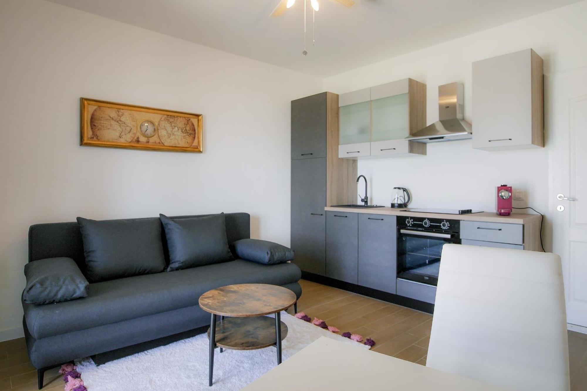 Villa Stipe Jesenice  Exteriér fotografie